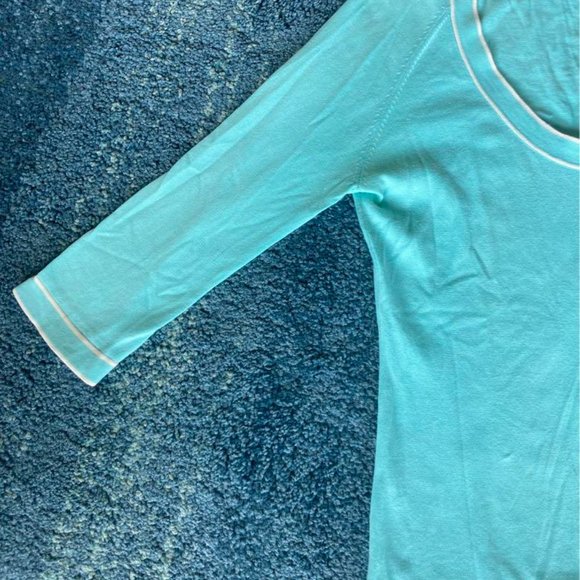 T-shirt - Picture 2 of 3